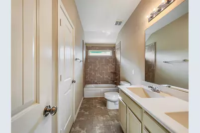 1746 Kilmory Court, Houston, TX 77014 - Photo 14