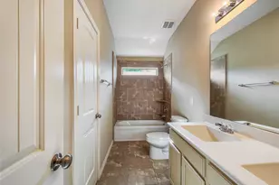 1746 Kilmory Ct, Houston, TX 77014 - Photo 14