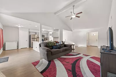 10119 Golden Meadow Drive, Houston, TX 77064 - Photo 8