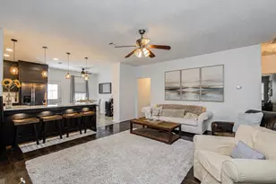 19711 Falling Stream Dr, Tomball, TX 77375 - Photo 2