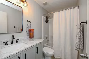 19711 Falling Stream Dr, Tomball, TX 77375 - Photo 22