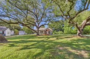 1010 Ross St, La Marque, TX 77568 - Photo 32