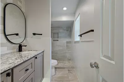 4931 Lake Catherine Court, Richmond, TX 77407 - Photo 6