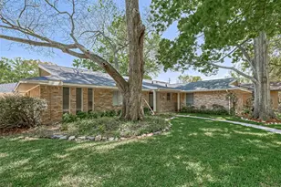9707 Kit St, Houston, TX 77096 - Photo 4