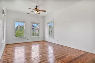 1615 Winnie St, Galveston, TX 77550 - Photo 16