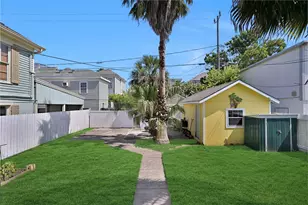 1615 Winnie St, Galveston, TX 77550 - Photo 30