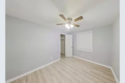 4002 Prudence Drive, Houston, TX 77045 - Photo 10