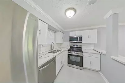 4002 Prudence Drive, Houston, TX 77045 - Photo 2