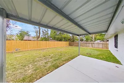 4002 Prudence Drive, Houston, TX 77045 - Photo 12