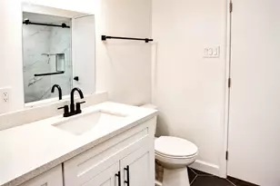 2744 Briarhurst Dr, Houston, TX 77057 - Photo 22