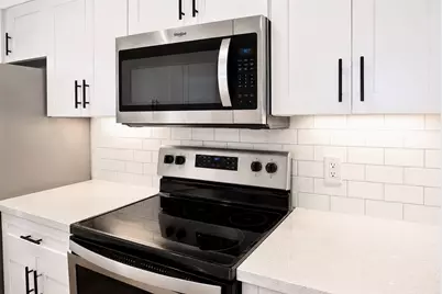 2744 Briarhurst Drive #31, Houston, TX 77057 - Photo 16
