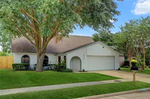 7926 Windy Creek Dr, Houston, TX 77040 - Photo 48