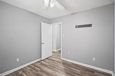 1323 Castle Glen Drive, Houston, TX 77015 - Photo 22