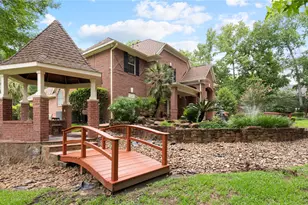 37703 Edgewater Dr, Pinehurst, TX 77362 - Photo 6