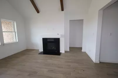 12402 Old Fashion Circle, Mont Belvieu, TX 77535 - Photo 4