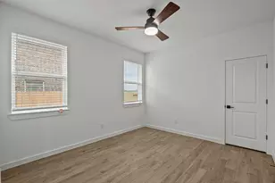 12402 Old Fashion Cir, Mont Belvieu, TX 77535 - Photo 28