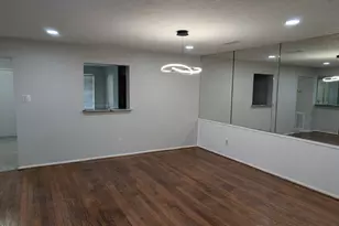 3258 Continental Dr, Missouri City, TX 77459 - Photo 4