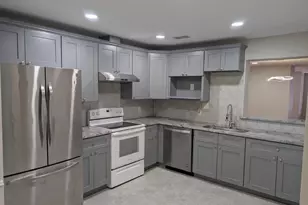 3258 Continental Dr, Missouri City, TX 77459 - Photo 10