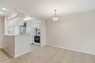 208 Yacht Club Ln, Seabrook, TX 77586 - Photo 10