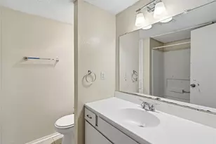 208 Yacht Club Ln, Seabrook, TX 77586 - Photo 22
