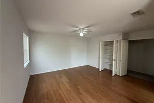 7841 Green Lawn Dr, Houston, TX 77088 - Photo 6