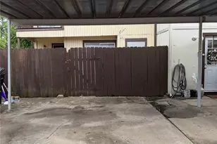 7841 Green Lawn Dr, Houston, TX 77088 - Photo 14
