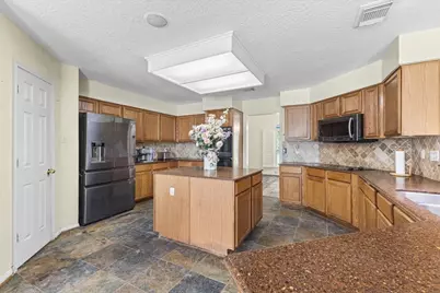 13501 Stowe Road, Conroe, TX 77306 - Photo 10