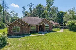 13501 Stowe Rd, Conroe, TX 77306 - Photo 2