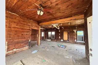 118 Van Molan Street, Houston, TX 77022 - Photo 2