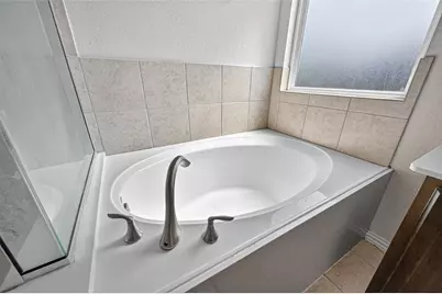 1418 Green Highland Drive, Spring, TX 77373 - Photo 34