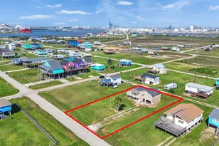 914 Treaty Dr, Surfside Beach, TX 77541 - Photo 8