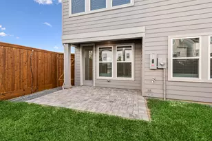 16026 Hayes Pk Dr, Houston, TX 77079 - Photo 6