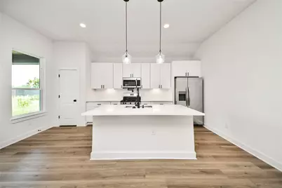 925 1st Street, Hempstead, TX 77445 - Photo 10