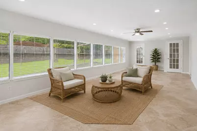 8511 Bluegate Street, Houston, TX 77025 - Photo 6