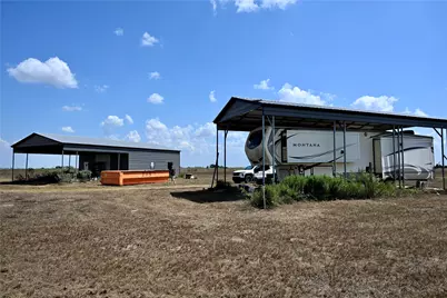 1261 County Road 141, Rock Island, TX 77470 - Photo 16
