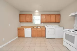 500 W Pitts Ave, Pasadena, TX 77506 - Photo 12