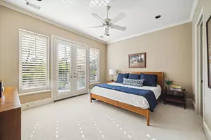 11607 Barazi Oaks Ct, Houston, TX 77024 - Photo 26