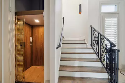 11607 Barazi Oaks Court, Houston, TX 77024 - Photo 24