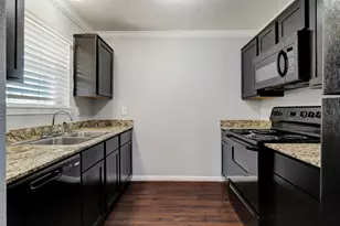 1600 W T C Jester Blvd, Houston, TX 77008 - Photo 2