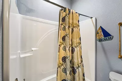 3260 Hidden Gold, Crystal Beach, TX 77650 - Photo 26