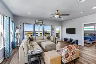 3260 Hidden Gold, Crystal Beach, TX 77650 - Photo 10