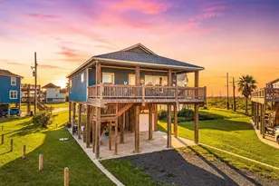 3260 Hidden Gold, Crystal Beach, TX 77650 - Photo 2