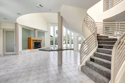 5304 Braeburn Drive, Bellaire, TX 77401 - Photo 4