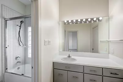 5304 Braeburn Drive, Bellaire, TX 77401 - Photo 24