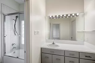 5304 Braeburn Dr, Bellaire, TX 77401 - Photo 24