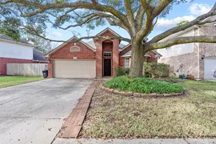 8806 Granite Gorge Dr, Spring, TX 77379 - Photo 2
