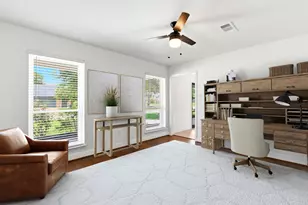 4810 Bayou Vista Dr, Houston, TX 77091 - Photo 16