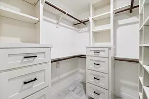 4810 Bayou Vista Dr, Houston, TX 77091 - Photo 34