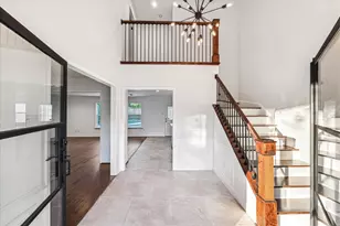 4810 Bayou Vista Dr, Houston, TX 77091 - Photo 4