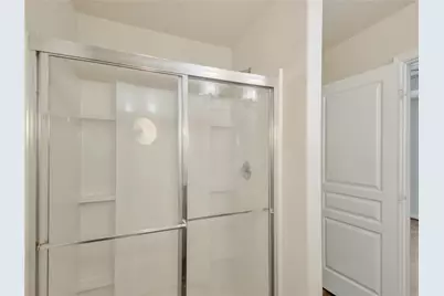 9906 Orchid Spring Lane, Houston, TX 77044 - Photo 20